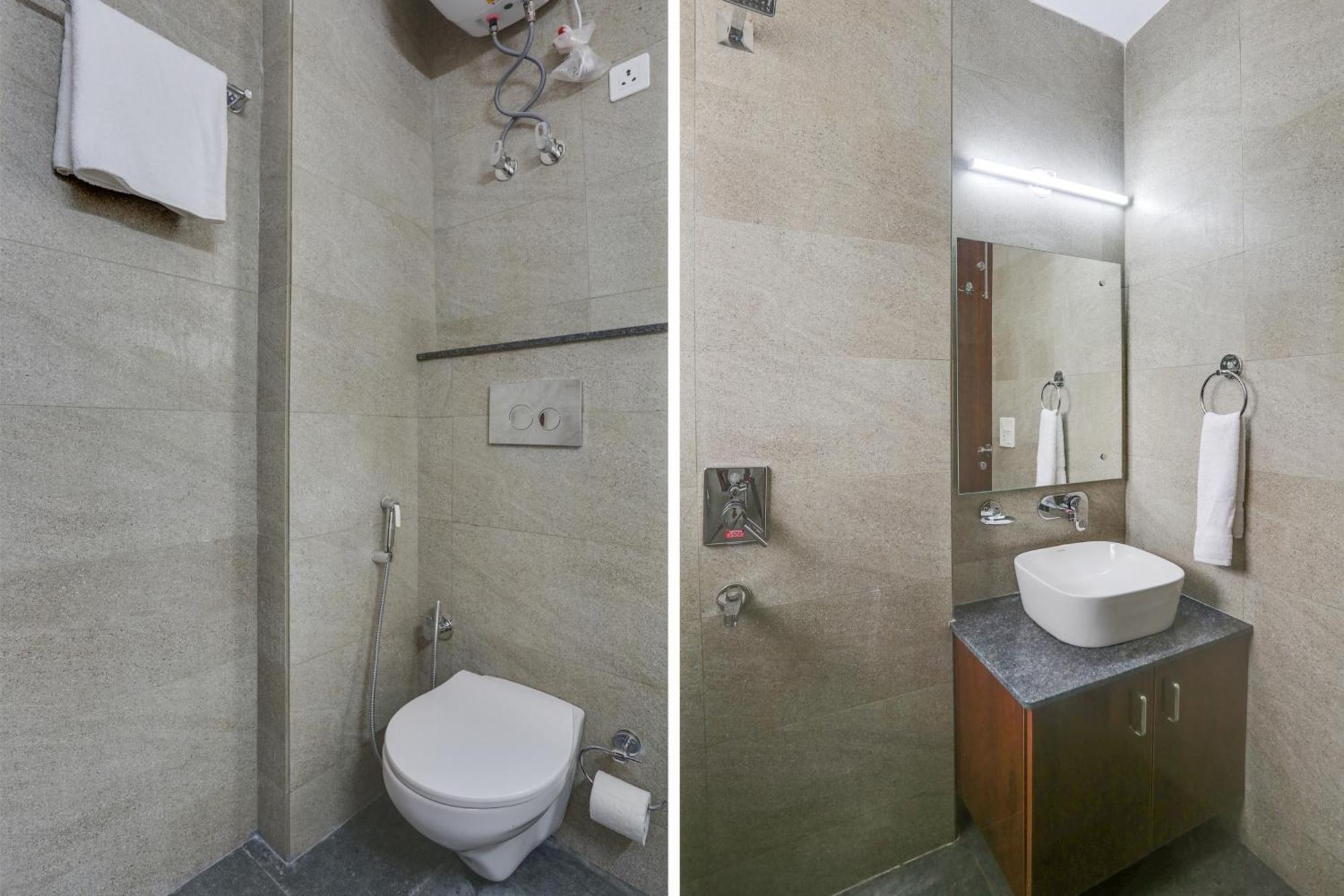 Townhouse The Adore Inn Gurgaon Buitenkant foto