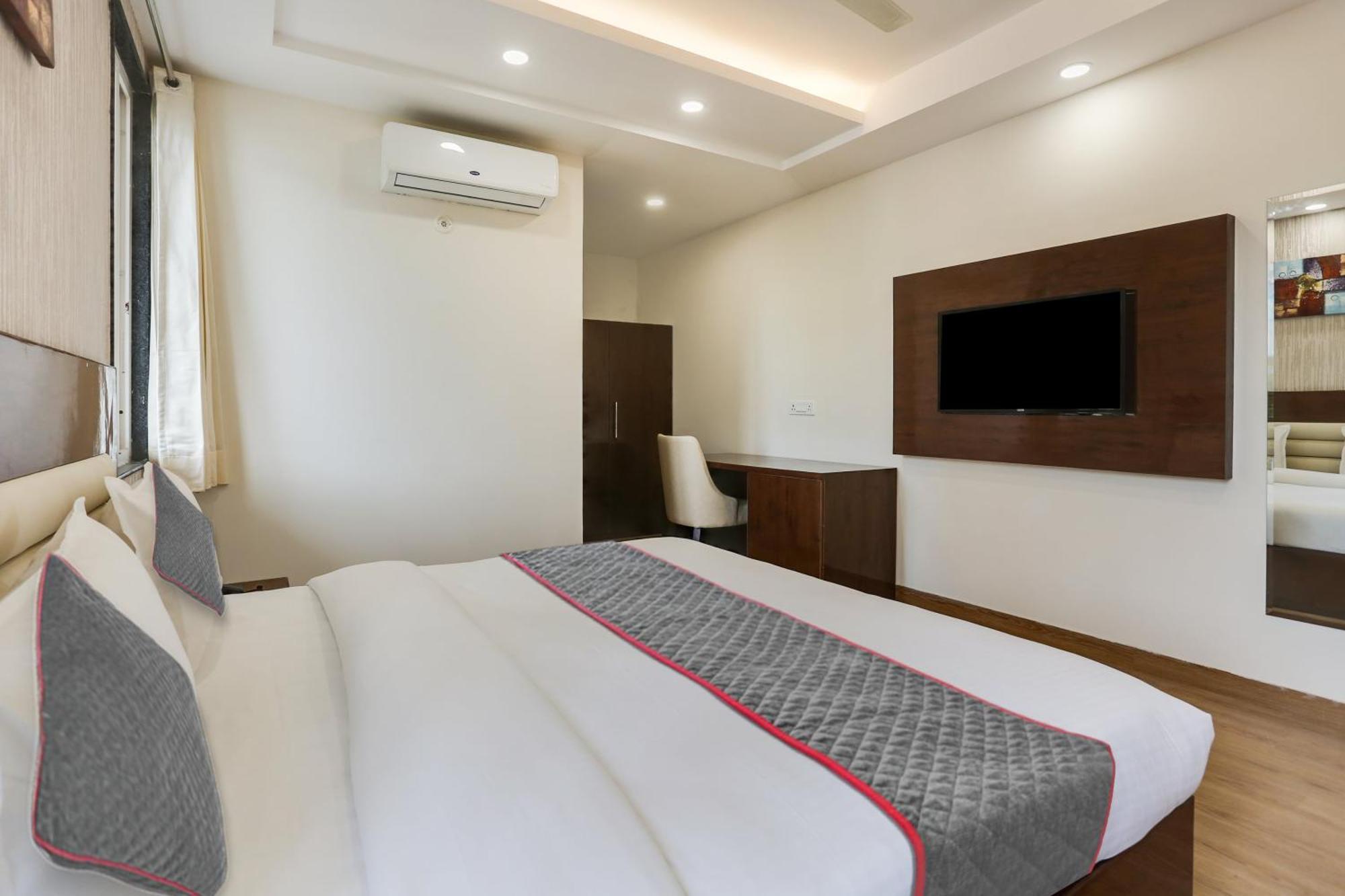 Townhouse The Adore Inn Gurgaon Buitenkant foto
