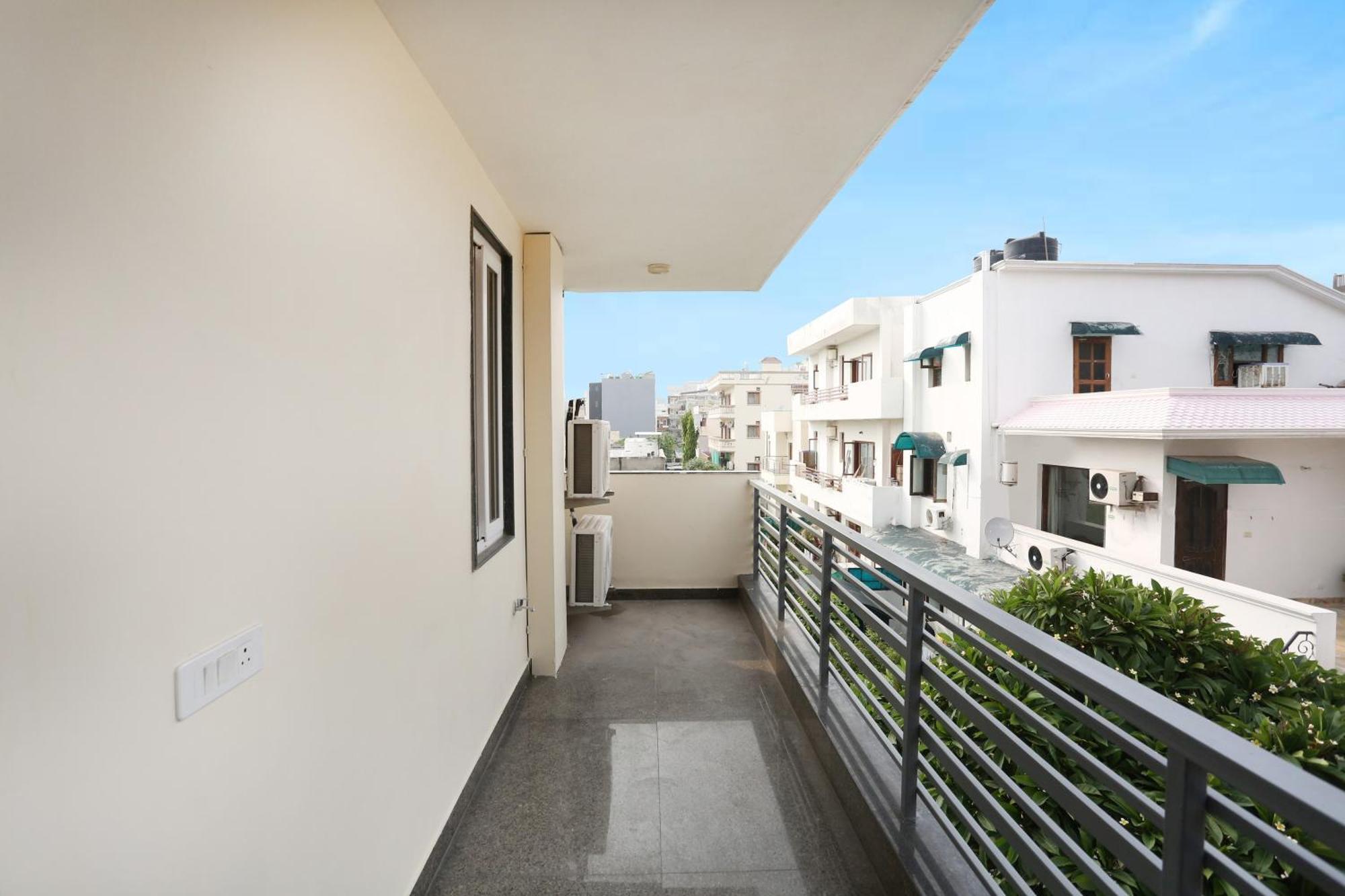 Townhouse The Adore Inn Gurgaon Buitenkant foto